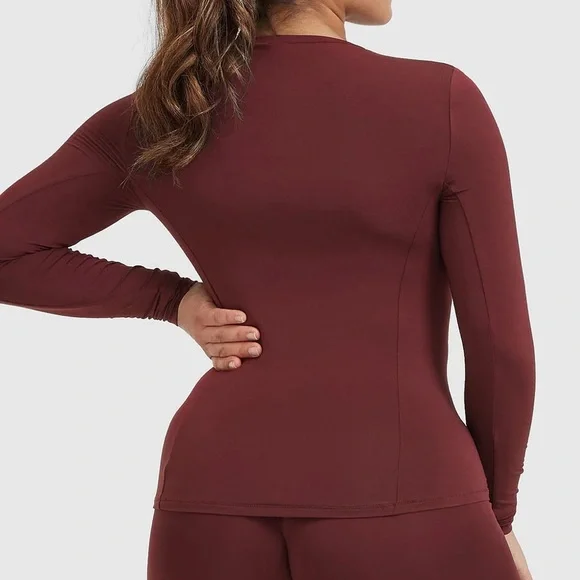 Women's Oneractive Mellow-soft Long Sleeve Top - Burgundy - Picture 2 of 4